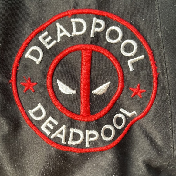 Deadpool varsity jacket - Picture 6 of 9